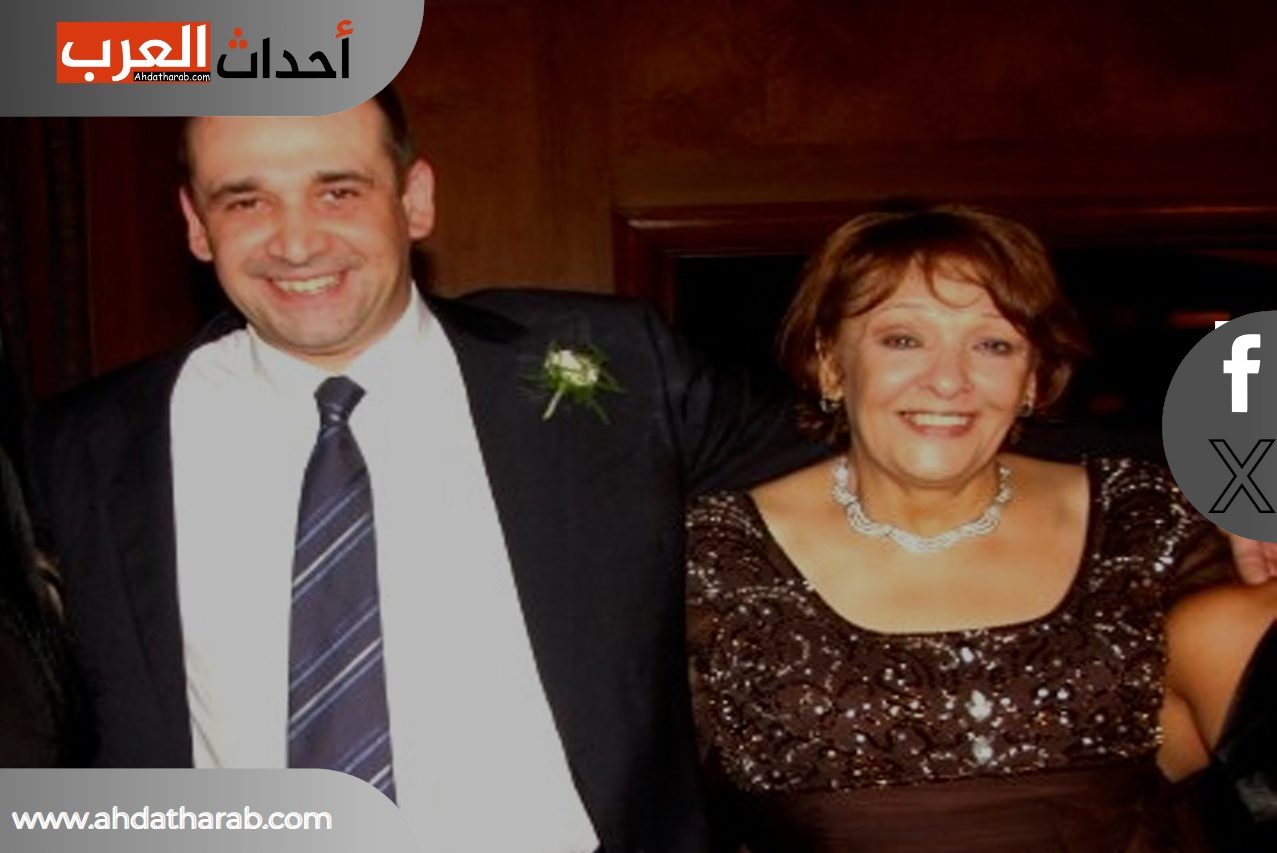 وفاة والدة الفنان كريم عبد العزيز