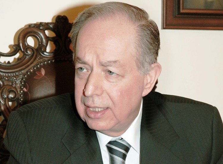 الدكتور سعد الله آغا القلعة في ذمة الله وفاة الدكتور سعد الله آغا القلعة