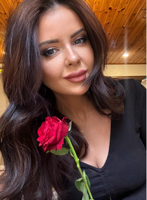 سمرهنيدي الشاعرة الأردنية و كلمات كيفك ع فراقي