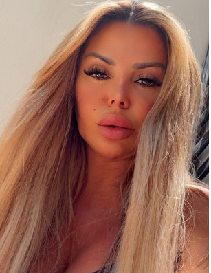 من هي رزان مغربي