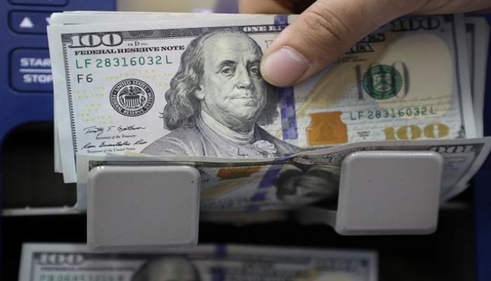 العراق: أسعار بيع الدولار تودع حاجز الـ140 ألف دينار