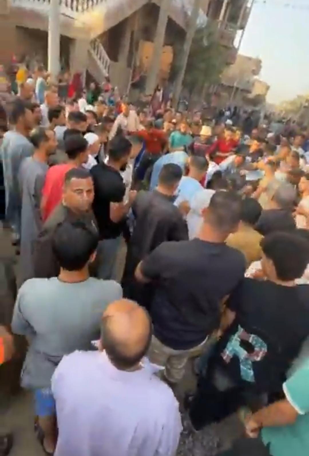 وفاة 3 عمال داخل غرف الصرف الصحي قرية بني خلف المنيا مغاغة
