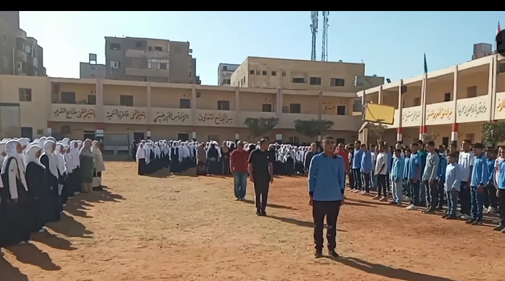 المدرسة الثانوية التجارية بداية قوية للعام الدراسي الجديد