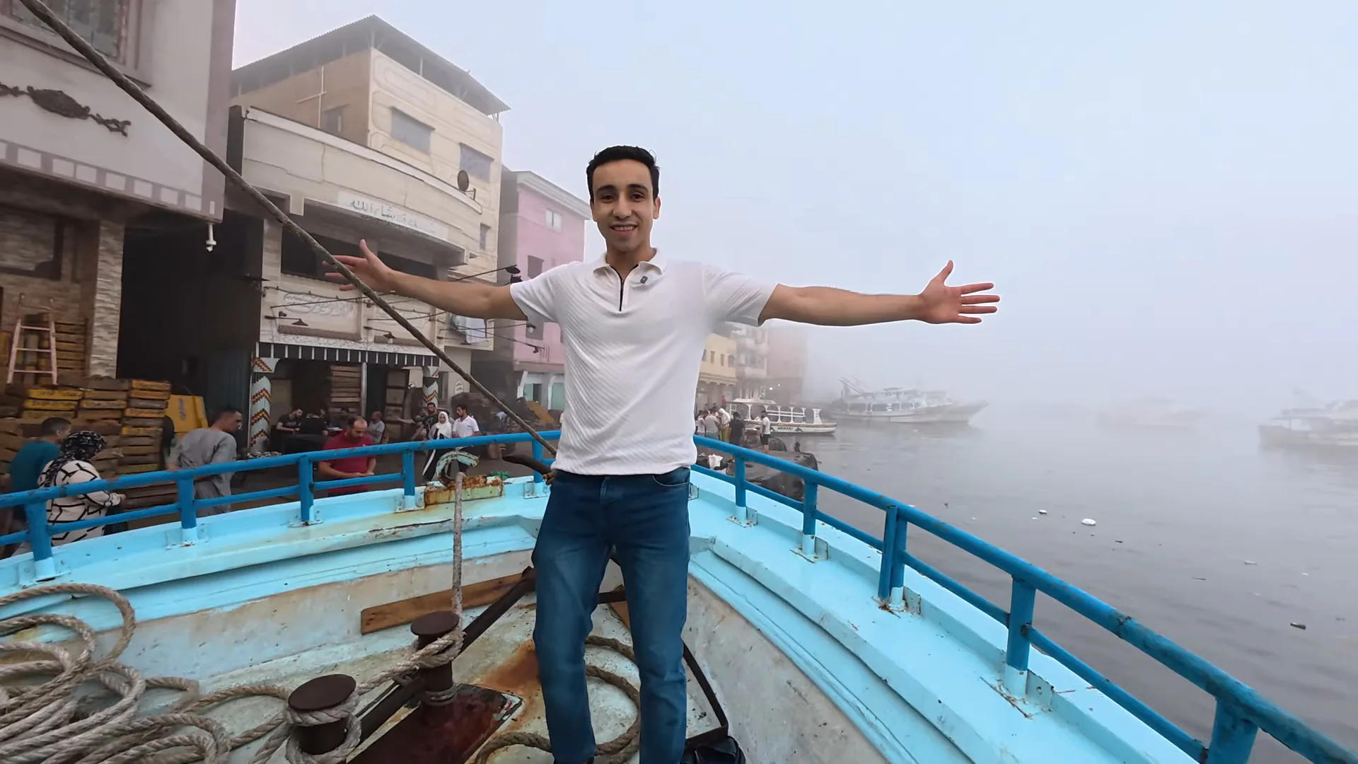 محمد جبريل.. يوتيوبر يروي مصر كما لم تراها من قبل محمد جبريل.. يوتيوبر يروي مصر كما لم تراها من قبل